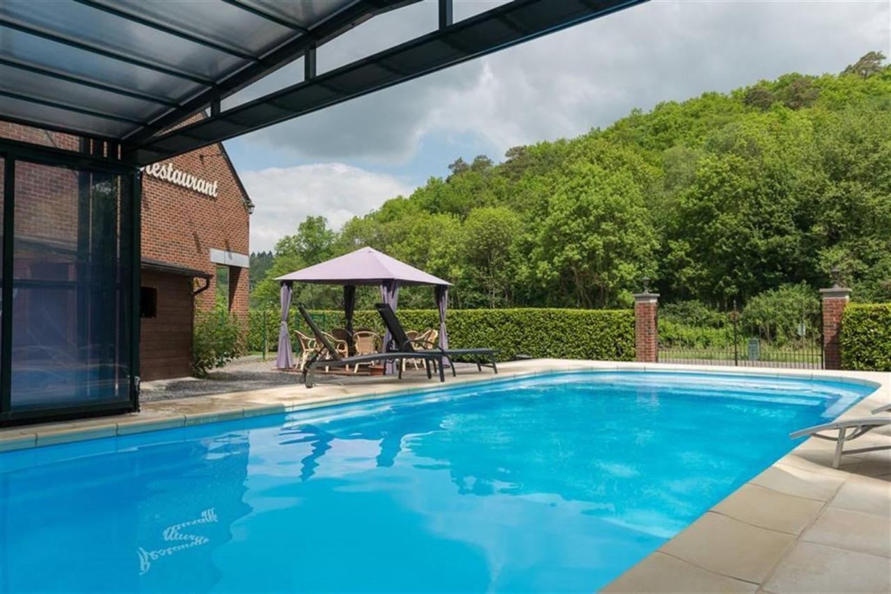 Auberge De La Lesse Celles  Esterno foto