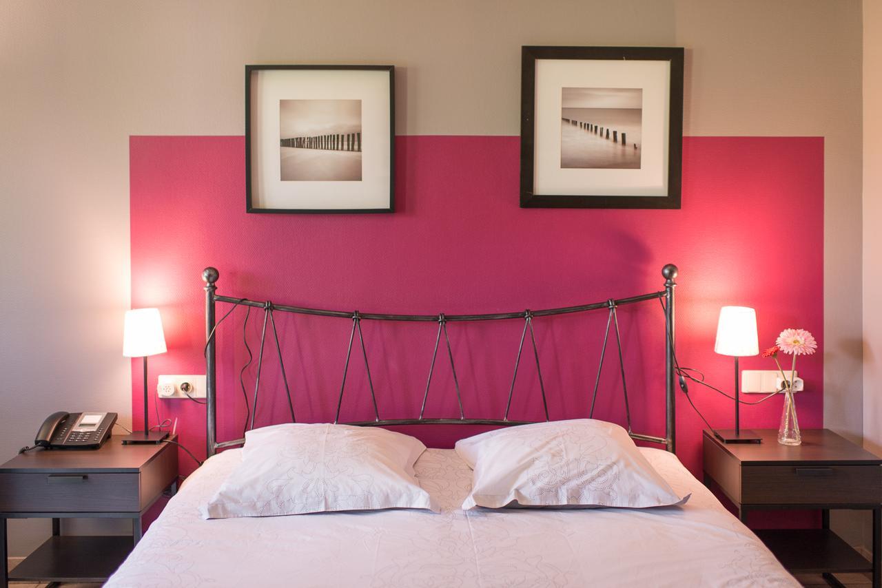 Auberge De La Lesse Celles  Esterno foto