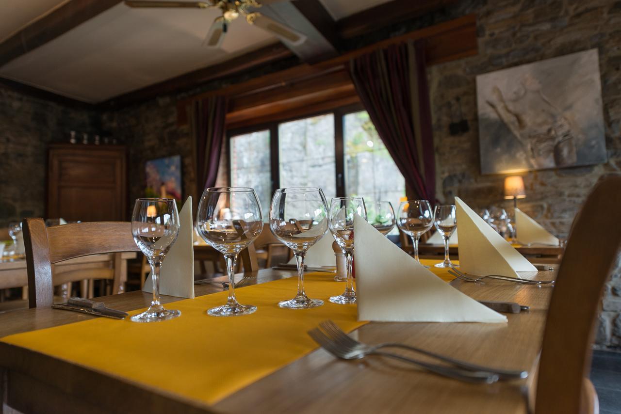 Auberge De La Lesse Celles  Esterno foto